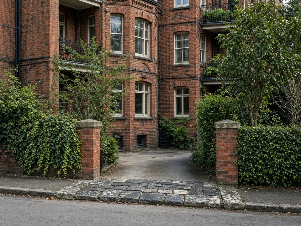 Illustrative image (not a Spotless job): Heritage Unit Driveway Cleaning for Melbourne Apartments