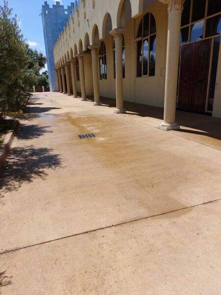 school pressure cleaning